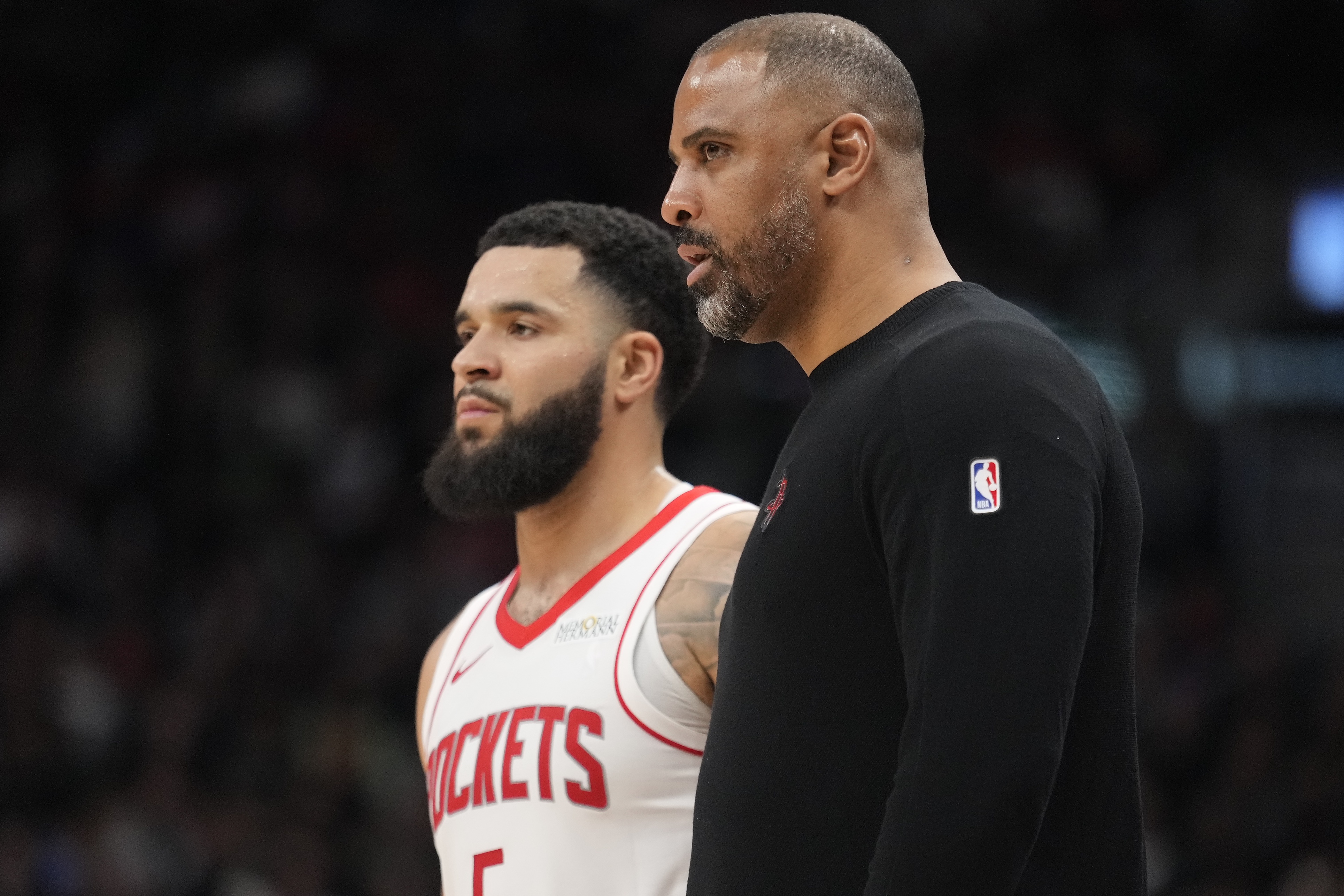 包含公牛队将对阵火箭,客场胜负难料备战需全力以赴的词条 包含公牛队将对阵火箭,客场胜负难料备战需全力以赴的词条