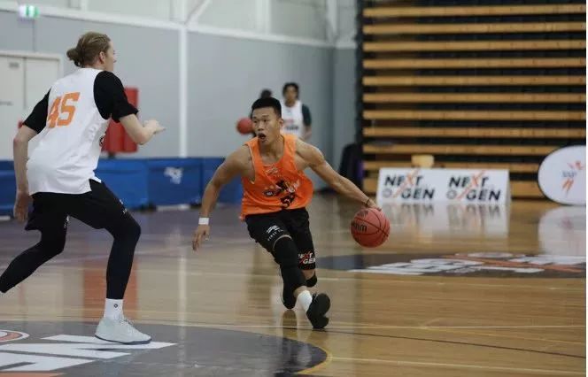 友情岁月!篮球赛场球员关系大揭秘的简单介绍 友情岁月!篮球赛场球员关系大揭秘的简单介绍