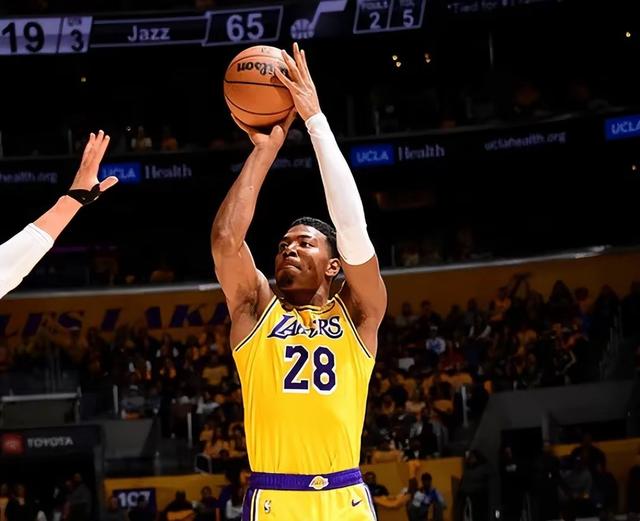 -爵士稳占西部前列，挑战湖人之战