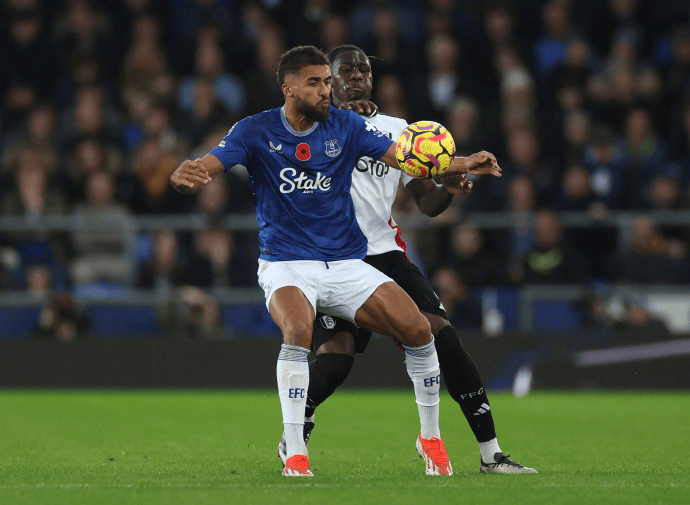 富勒姆横扫卡迪夫城，英超保级图景一片光明