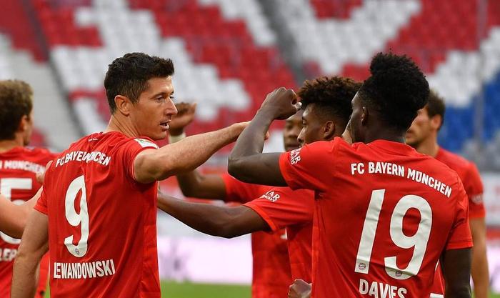 AG捕鱼乐园简介-杜塞尔多夫对领头羊密切关注