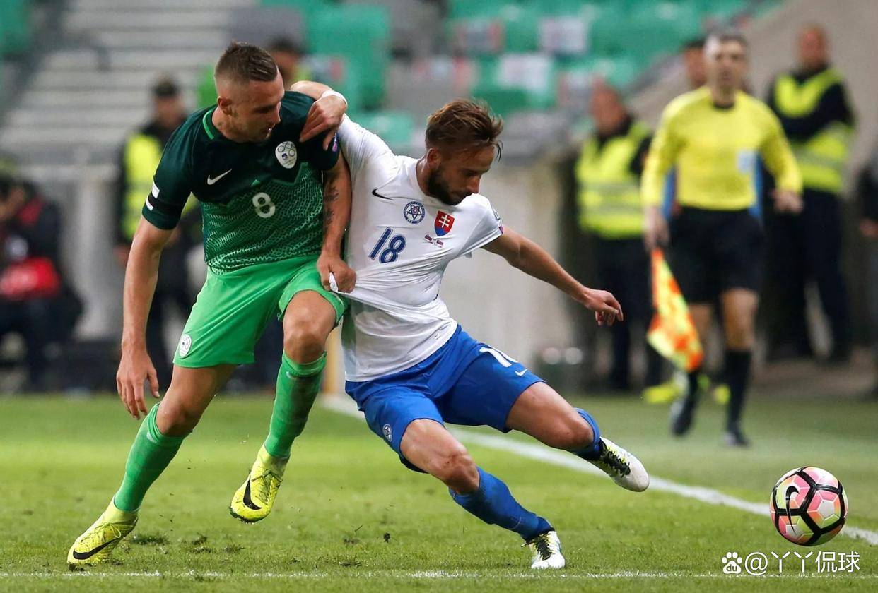 斯洛伐克队全队出击,争取取胜 斯洛伐克队全队出击,争取取胜