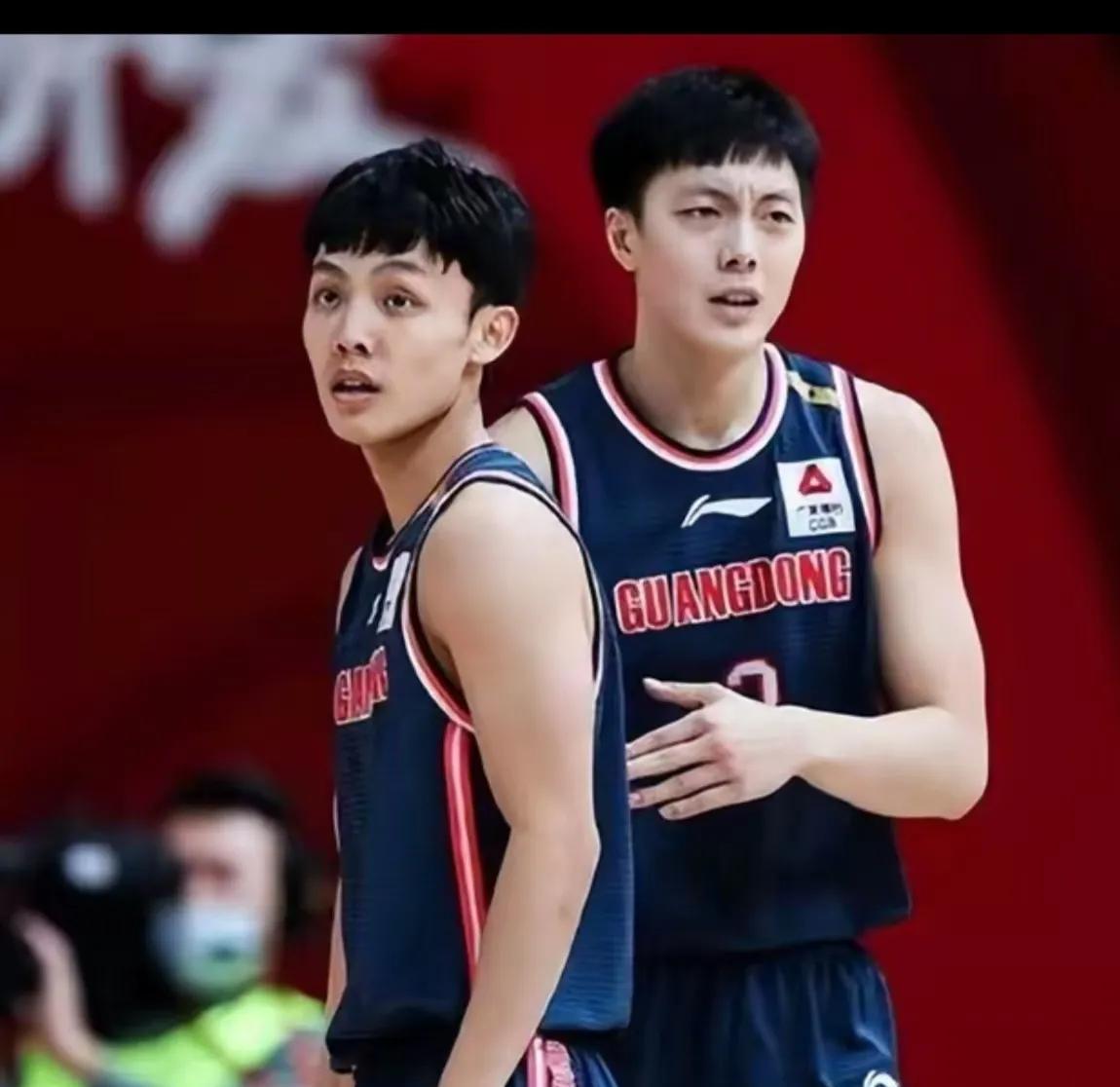 AG捕鱼乐园简介-场上实力均衡对决,球队备战态度坚定