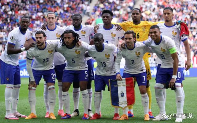 包含英国国家队与法国队展开激烈较量,波澜不惊的词条 包含英国国家队与法国队展开激烈较量,波澜不惊的词条