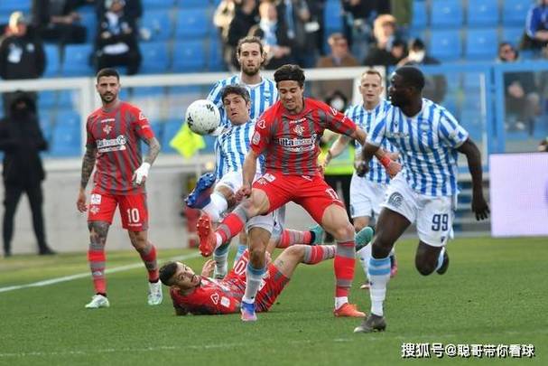 富德后防线表现低迷，防守漏洞频出