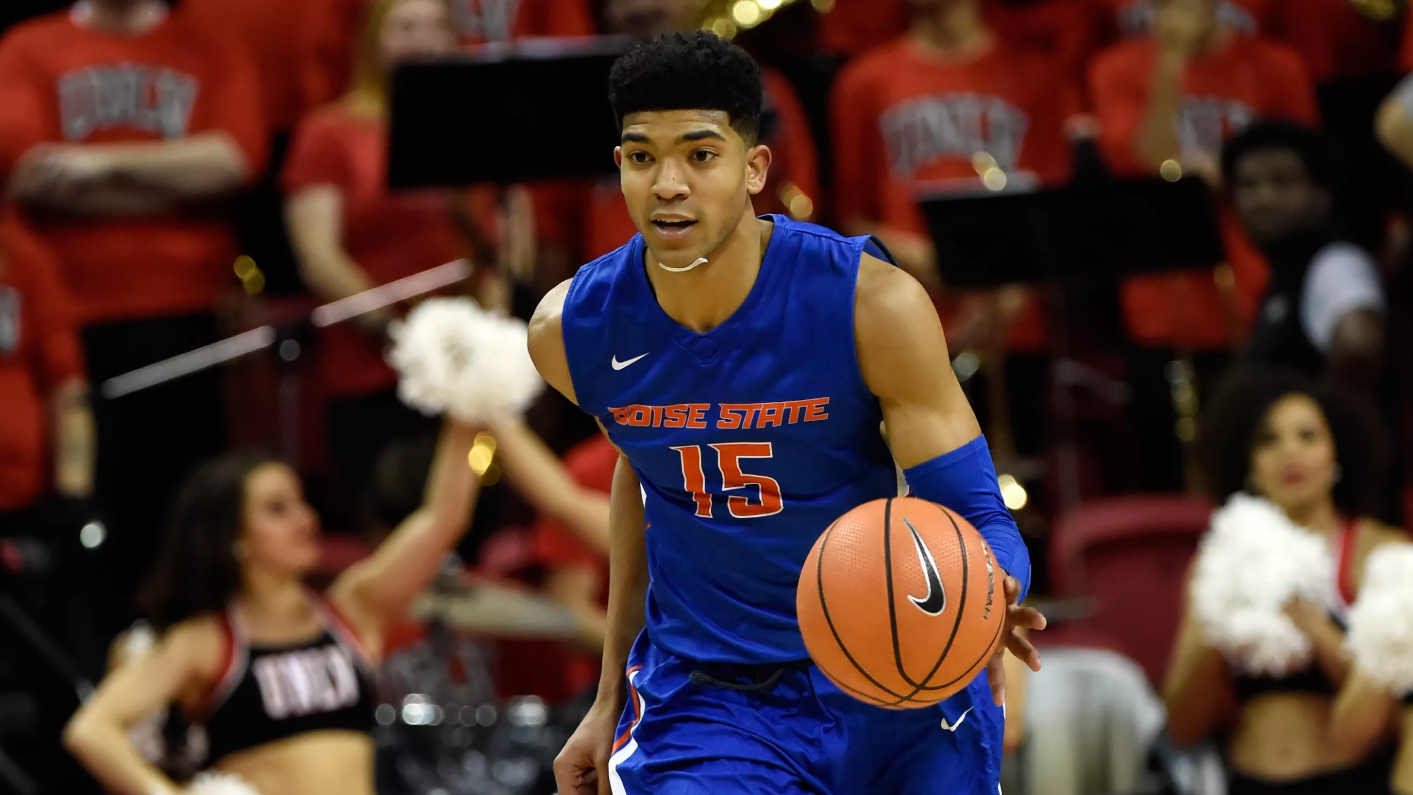 包含热门新秀前锋受邀出战明星挑战赛的词条