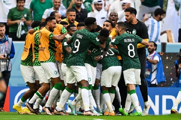 沙尔克球员动力足,备战接下来激烈比赛的简单介绍 沙尔克球员动力足,备战接下来激烈比赛的简单介绍