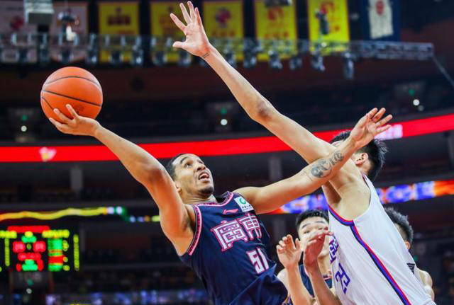 AG捕鱼官方入口-新援表现抢眼,球队士气高涨的简单介绍