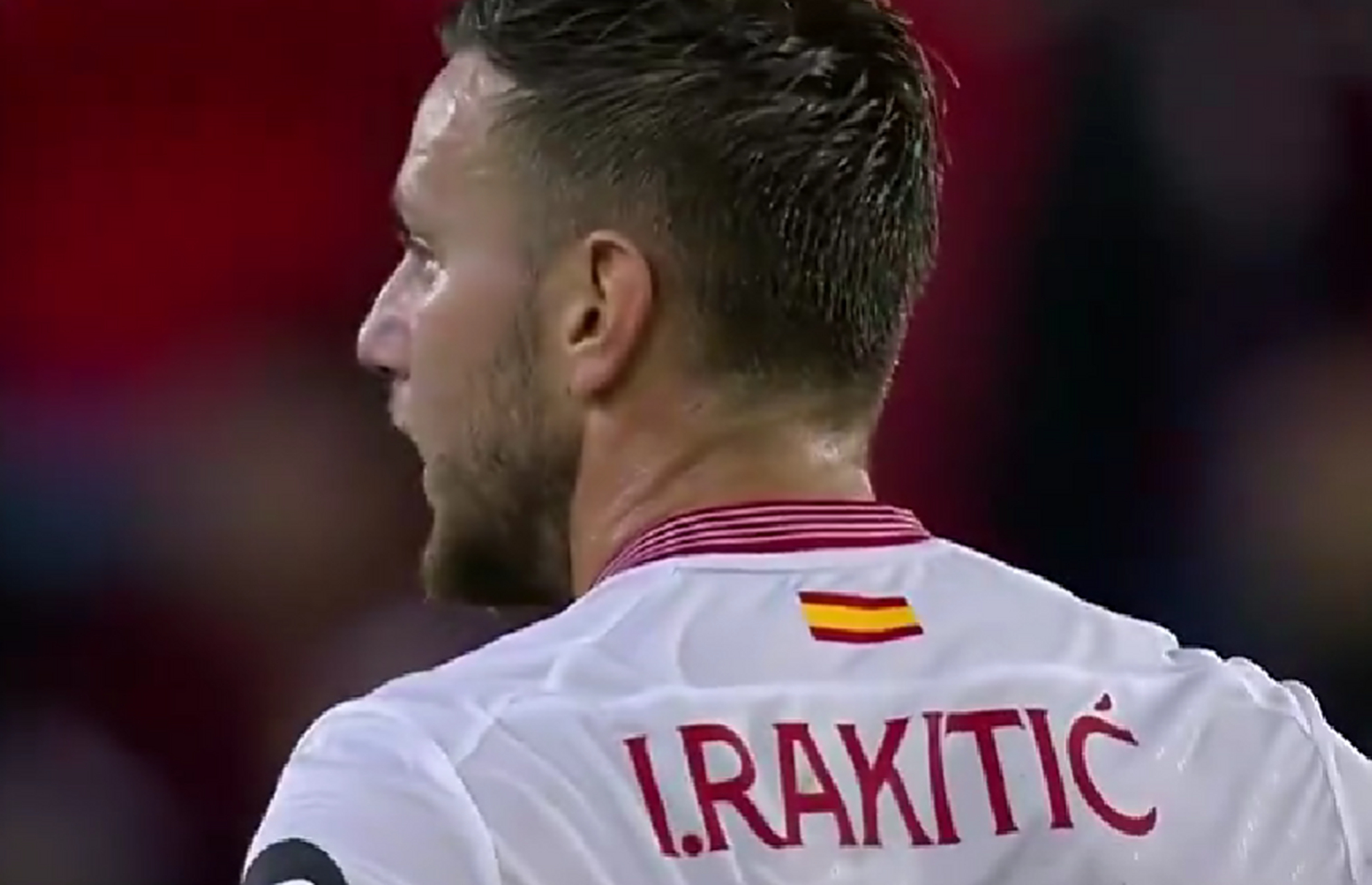 皇马遭遇塞维利亚逼平，出线压力增大