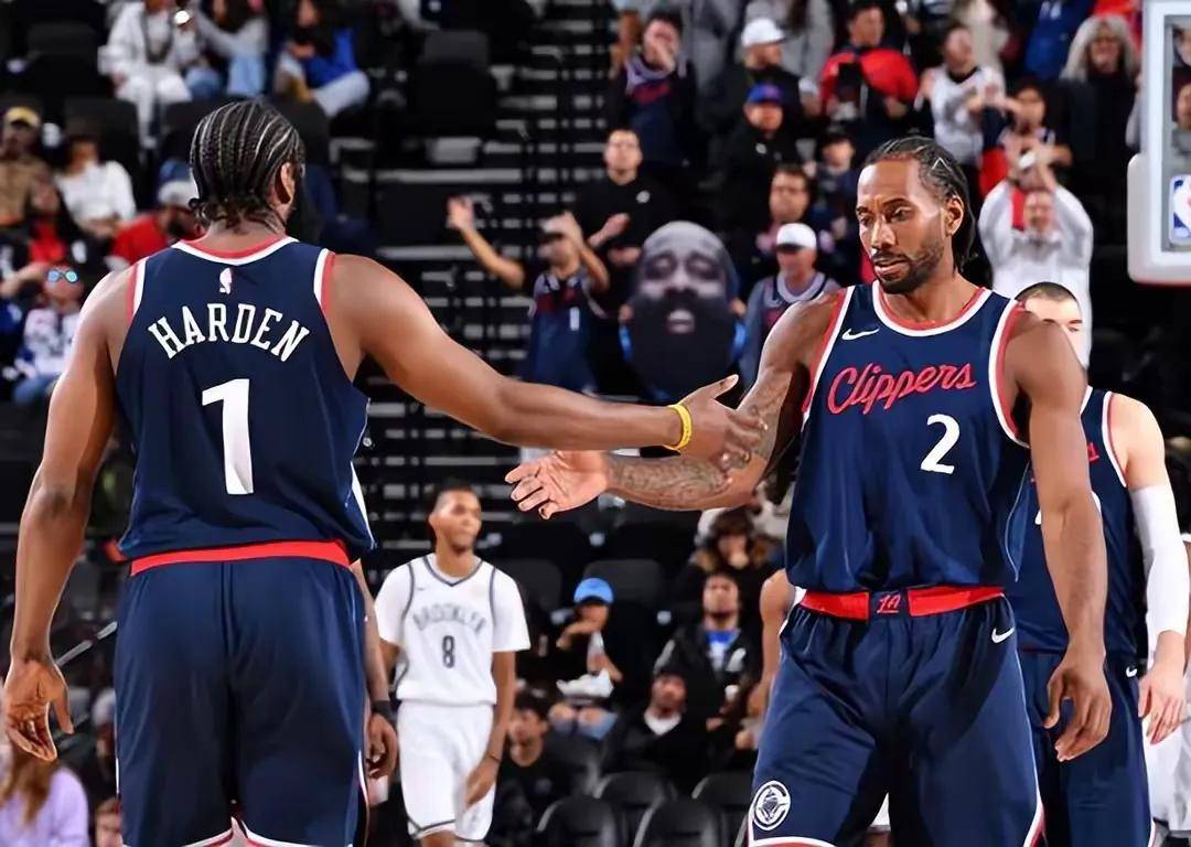 快船队高效防守，逼得对手束手无策