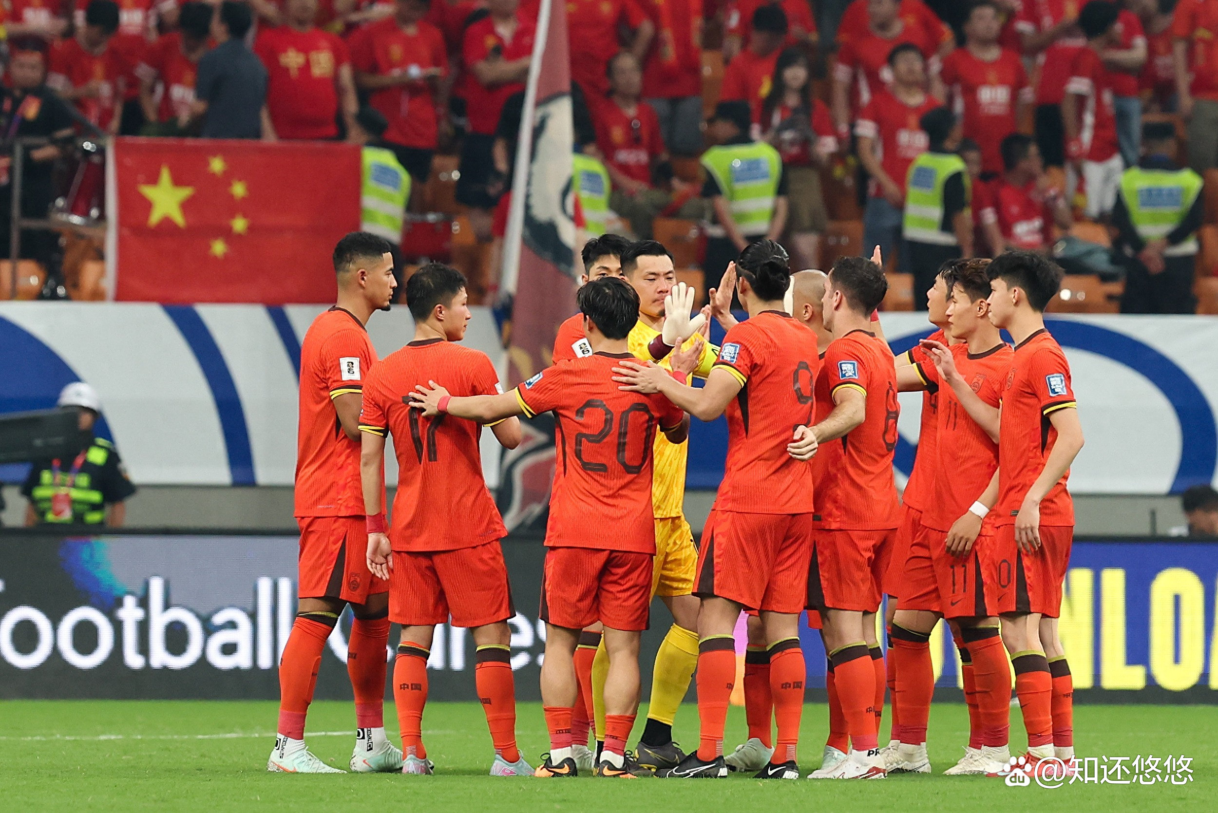 -专业足球联赛新变化掀起热潮