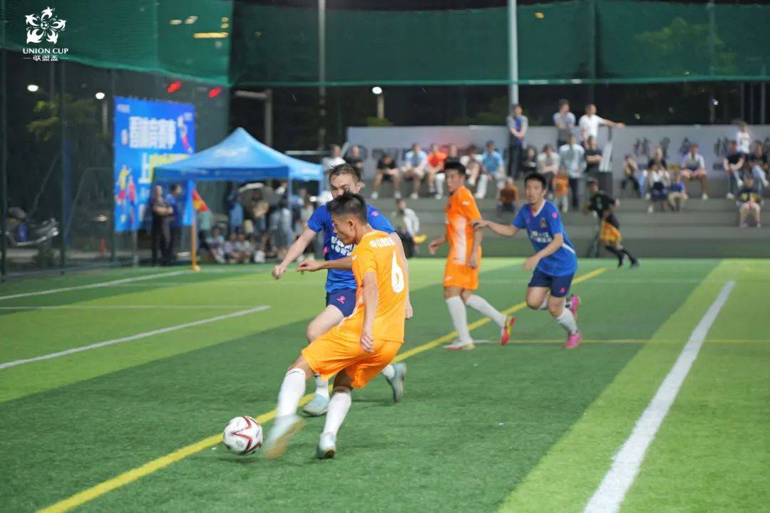 AG捕鱼王游戏下载-足球赛事精彩纷呈，比赛过程引人入胜的简单介绍