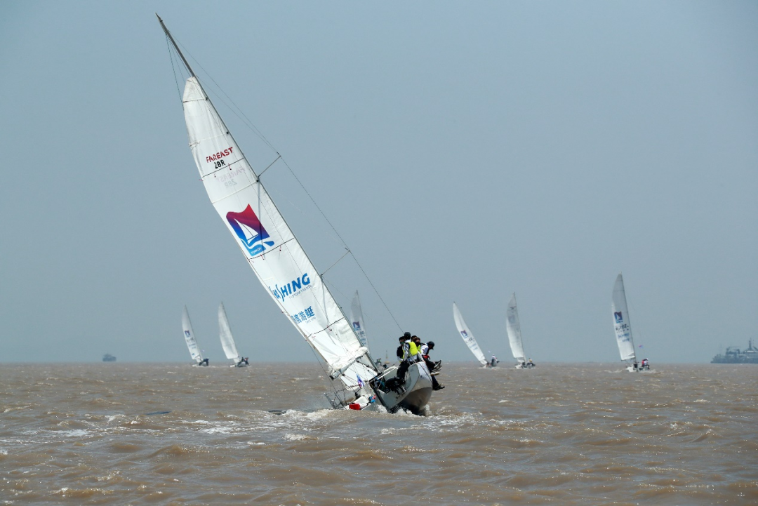 AG捕鱼王游戏下载-芬兰帆船队表现出色，夺得激烈比赛第一名