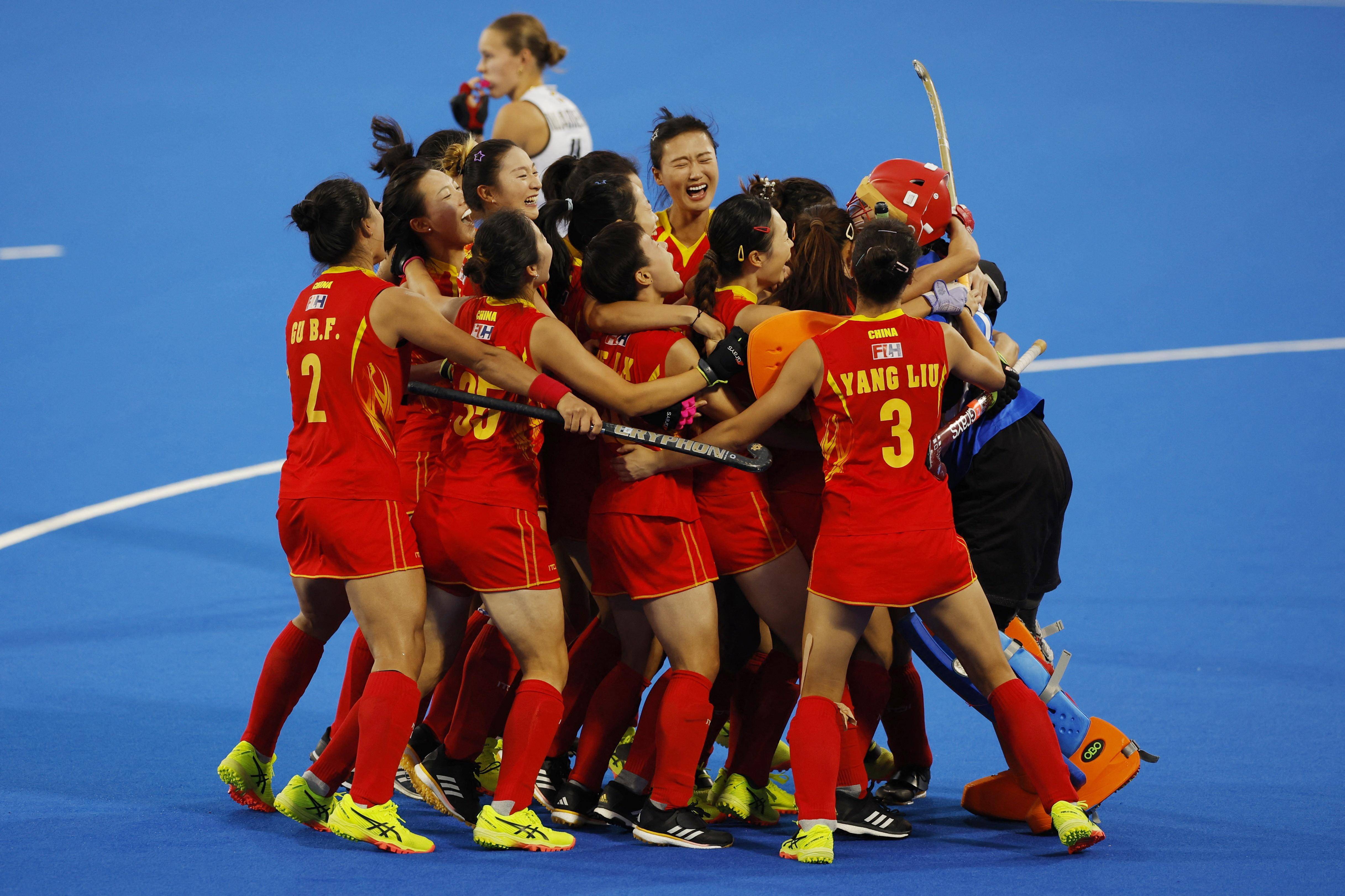 曲棍球比赛,澳大利亚女队实现逆袭! 曲棍球比赛,澳大利亚女队实现逆袭!