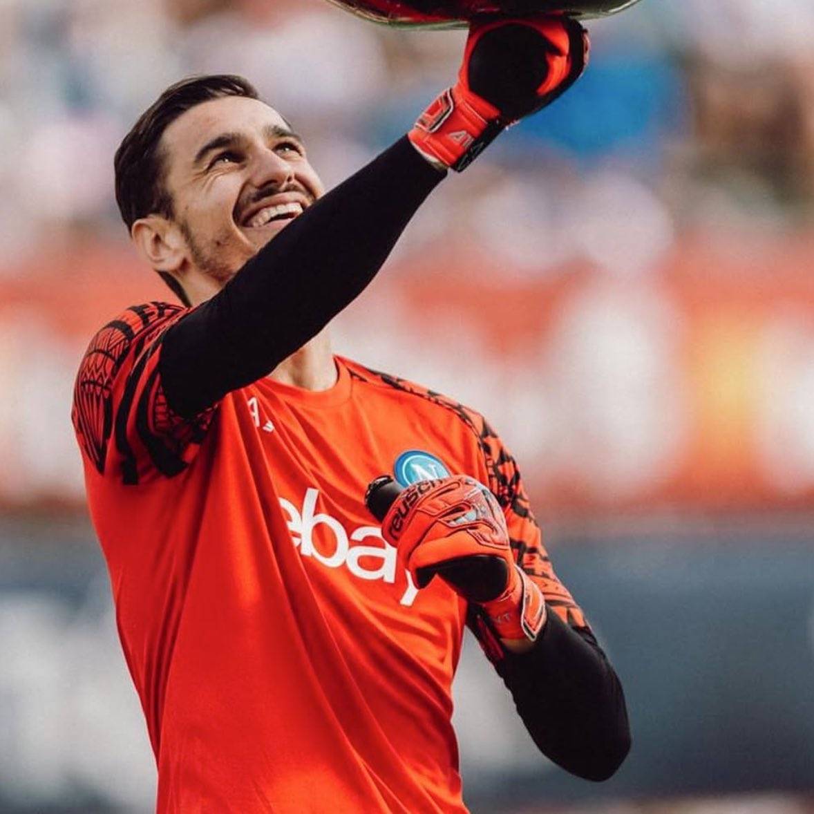 那不勒斯主帅下课，未来存疑