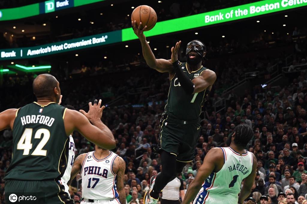 关于奥地利队哑火命悬一线,晋级前途一片茫然的信息 关于奥地利队哑火命悬一线,晋级前途一片茫然的信息