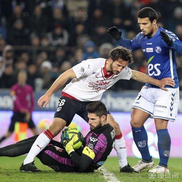 亚眠客场战平斯特拉斯堡，结束连败