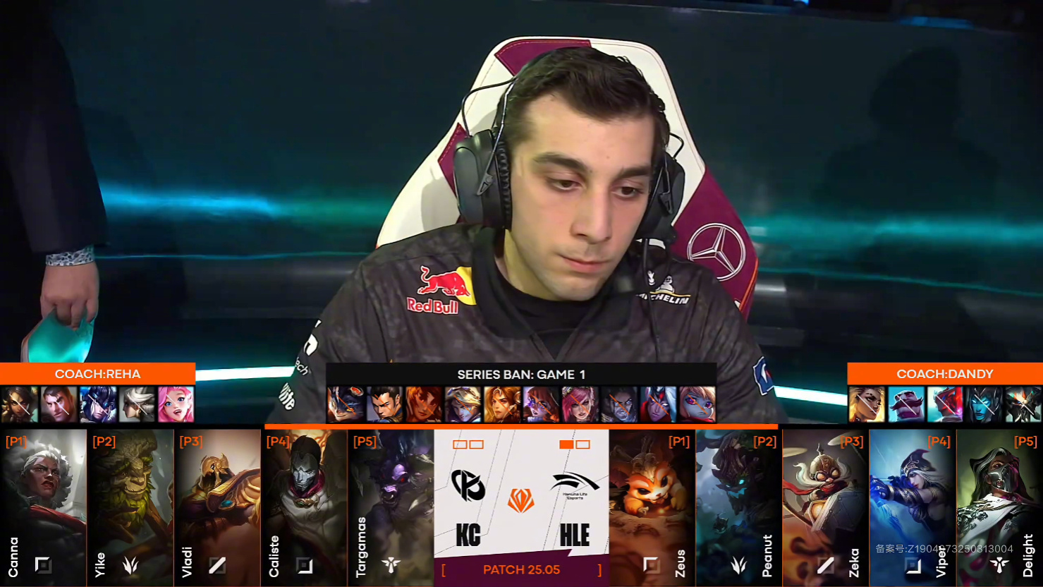 AG捕鱼乐园简介-HLE碾压FLY,Deft极限生还后反打焦点之战成都决赛之夜,锁定晋级资格的简单介绍