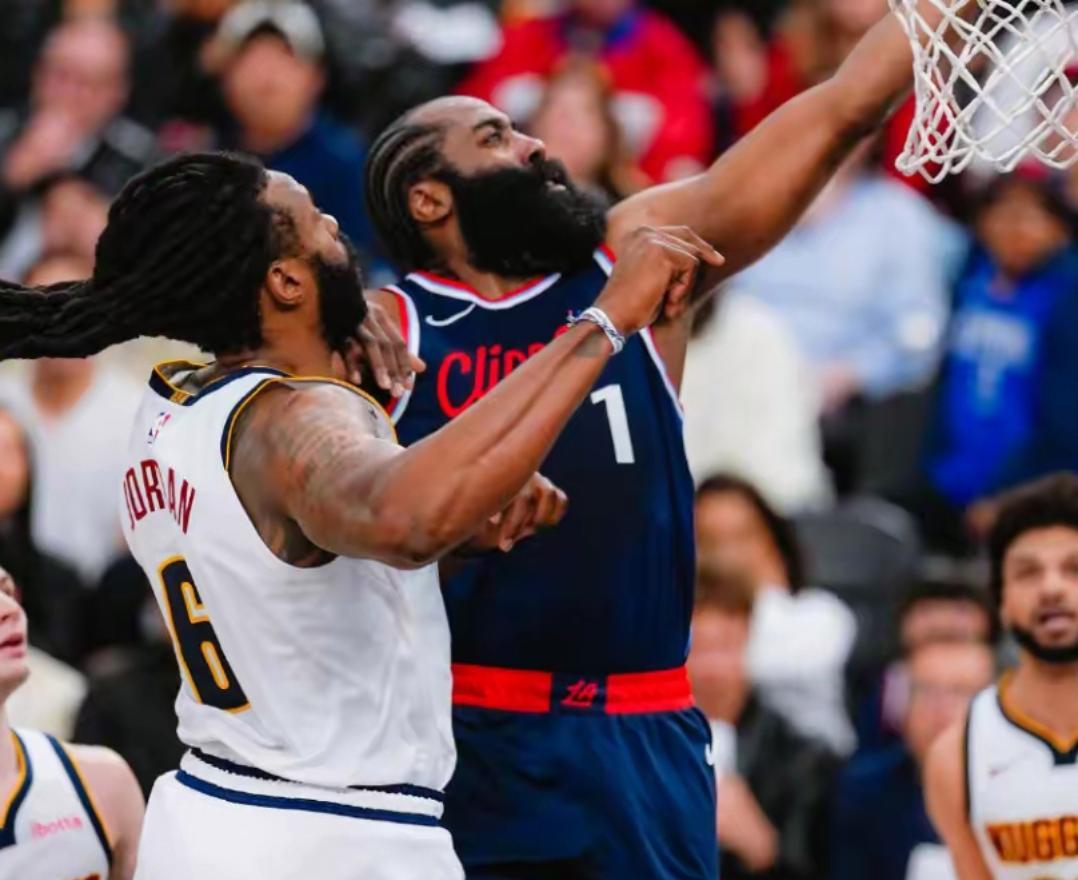 快船主场逆转击败小牛,晋级西部半决赛 快船主场逆转击败小牛,晋级西部半决赛