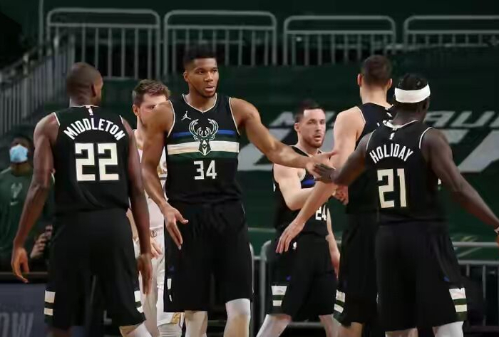 -篮网队遭遇困境，球队管理层开始调整