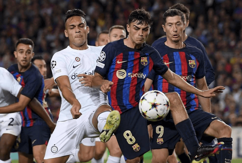 实力对比悬殊,在比赛中显现出色表现 实力对比悬殊,在比赛中显现出色表现