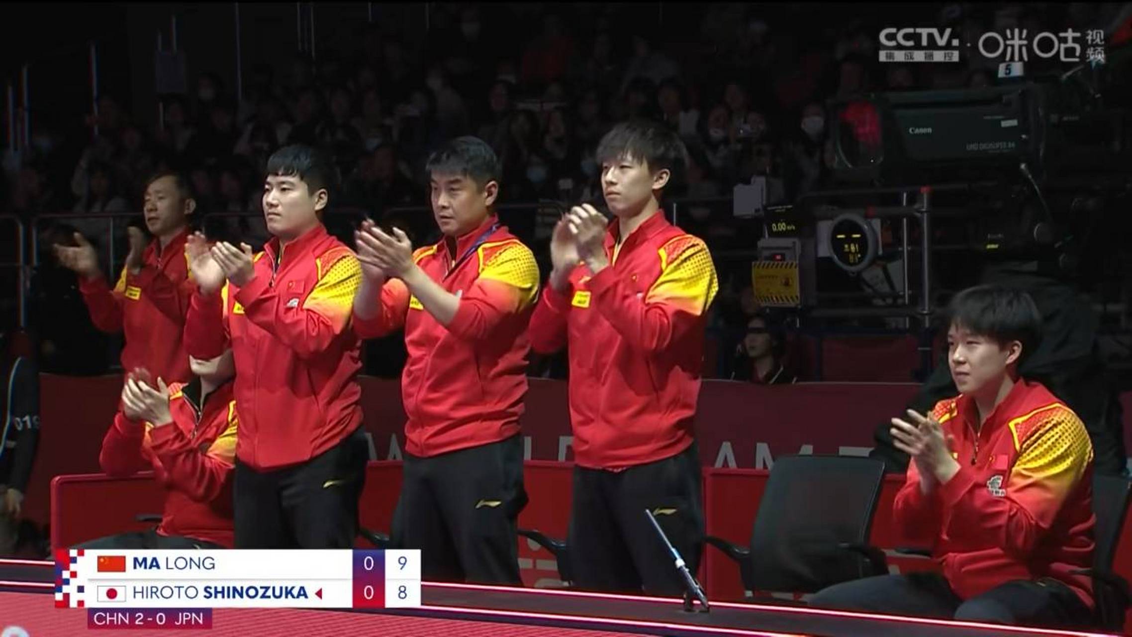 波兰队碾压法国队，马龙带队取胜